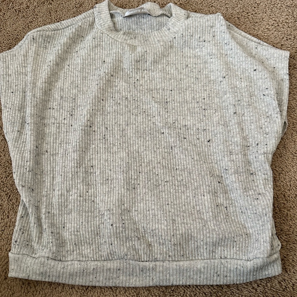 Charlotte Russe Gray Speckled Ribbed Short-Sleeve Top
